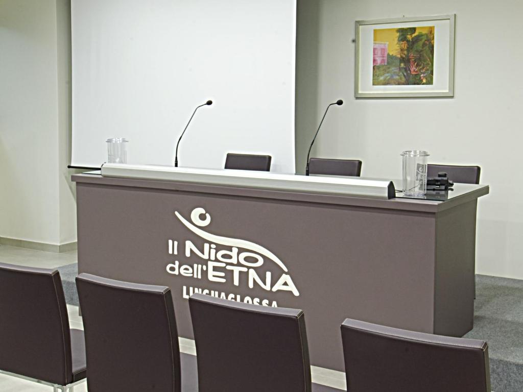 מלון לינגואגלוסה Il Nido Dell'Etna מראה חיצוני תמונה